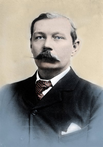 Sir Arthur Conan Doyle (1859-1930), angol író, „Sherlock Holmes” karakterének megalkotója portréja. alkotó: Unknown photographer