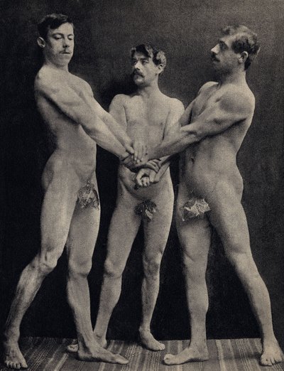 A Horatiusok esküje, három meztelen férfi esküdése. Fényképészet, 19. század vége, Párizs. Coll. Selva. alkotó: Unknown photographer