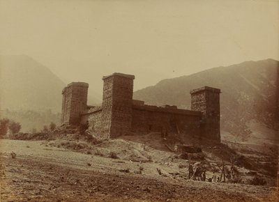 Kilátás a Chitral-erődre, 1895 alkotó: Unknown photographer