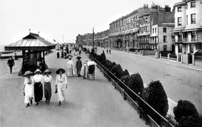 A sétány, West Worthing, West Sussex, 20. század eleje. alkotó: Valentine and Sons Ltd