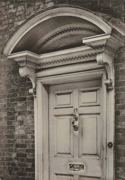 Doorway, The Causeway, Horsham, Sussex (f/w fotó) alkotó: William Galsworthy Davie