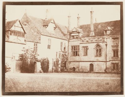 A Lacock-apátság északi udvarának délkeleti sarka alkotó: William Henry Fox Talbot