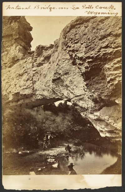 [Natural Bridge, felülről nézve, La Prêle-kanyon, Wyoming] alkotó: William Henry Jackson