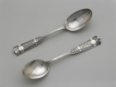 Teáskanál pár, c. 1860-1871 (ezüst) alkotó: Wood and Hughes