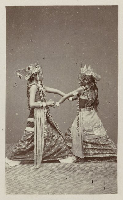 Két jávai táncos alkotó: Woodbury and Page