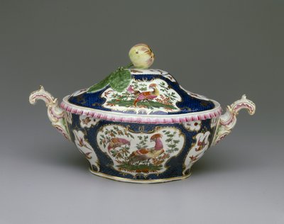 Tureen, 1780 körül alkotó: Worcester Porcelain Manufactory