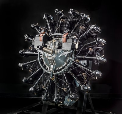 Wright Whirlwind R-790-A J-5 Radial 9 motor, 1920-as évek. alkotó: Wright Aeronautical
