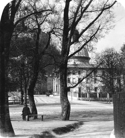 Kajetanerplatz és a Hohensalzburg-erőd, Salzburg, Ausztria, 1900 körül alkotó: Wurthle and Sons