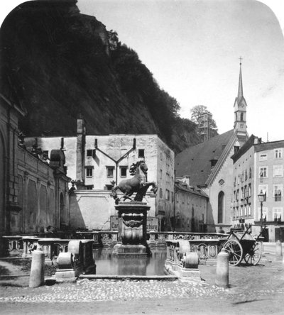 A Pferdeschwemme lókút, Salzburg, Ausztria, 1900-as évek. alkotó: Wurthle and Sons