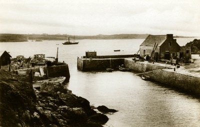 Ouessant-sziget: Lampaul kikötője dagálykor, 1900-1920 körül (fénykép) alkotó: . .