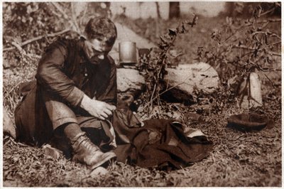 Csavargó a ruháit ábrázolja. 1929 (nyomtatott) alkotó: . .