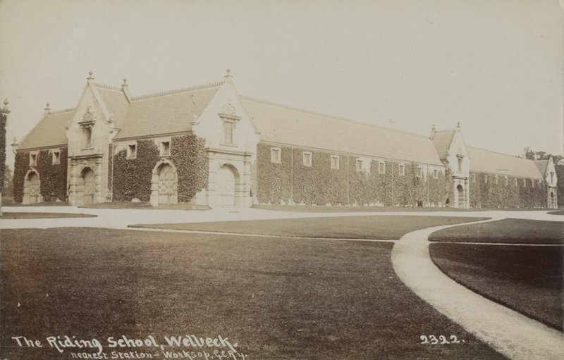 The Riding School, Welbeck, Nottinghamshire (f/w fotó) alkotó: (after) English photographer