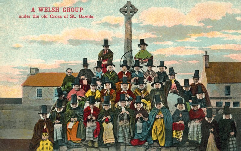 Welsh Group, Old Cross, St Davids (színes fotó) alkotó: (after) English photographer