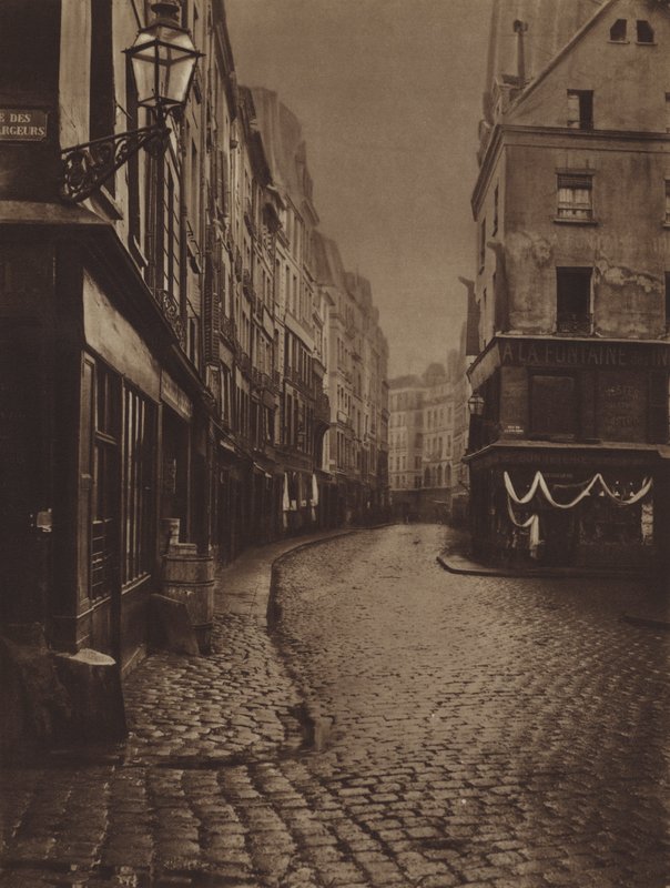 Rue Saint-Honore, a Rue de la Lingerie és a Rue des Dechargeurs kereszteződéséből (f/w fotó) alkotó: (after) French Photographer