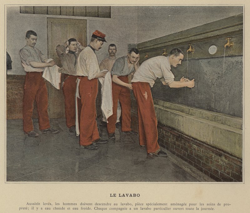 Le Lavabo (színes fénykép) alkotó: (after) French Photographer