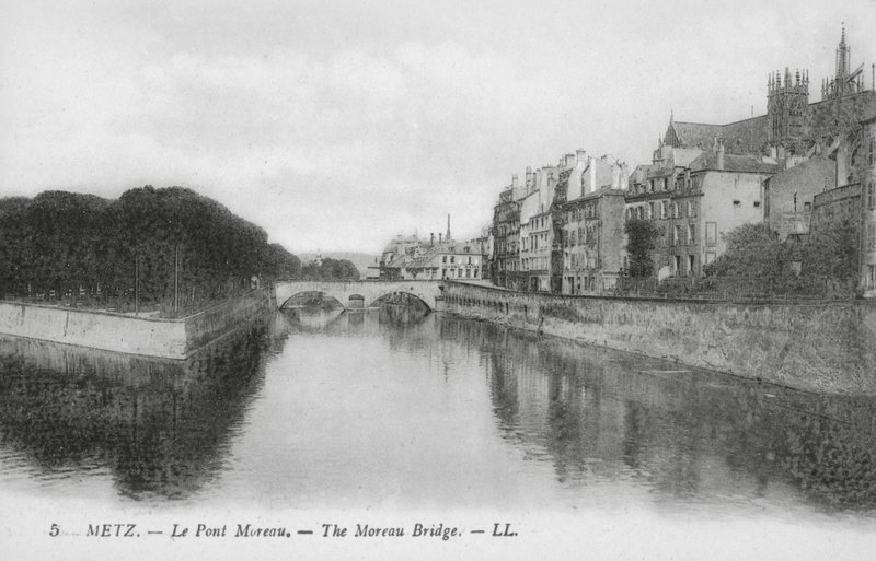 Metz: A Pont Moreau (fekete-fehér fotó) alkotó: (after) French Photographer