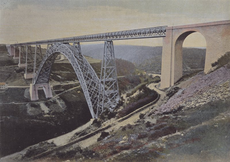 Garabit Viadukt (színes fotó) alkotó: (after) French Photographer