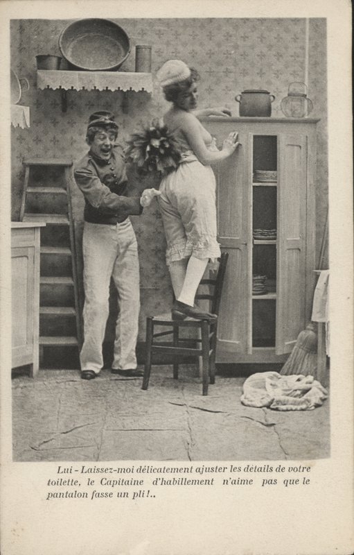 Egy szobalány és egy harangfiú alkotó: French Photographer