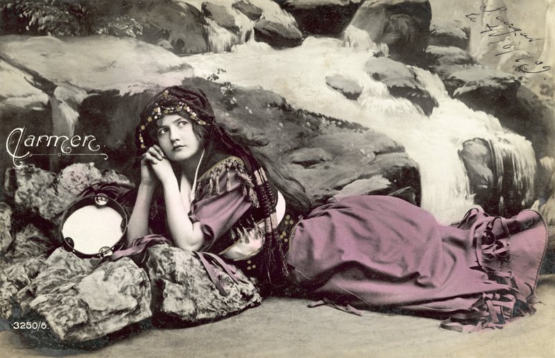 Carmen alkotó: French Photographer