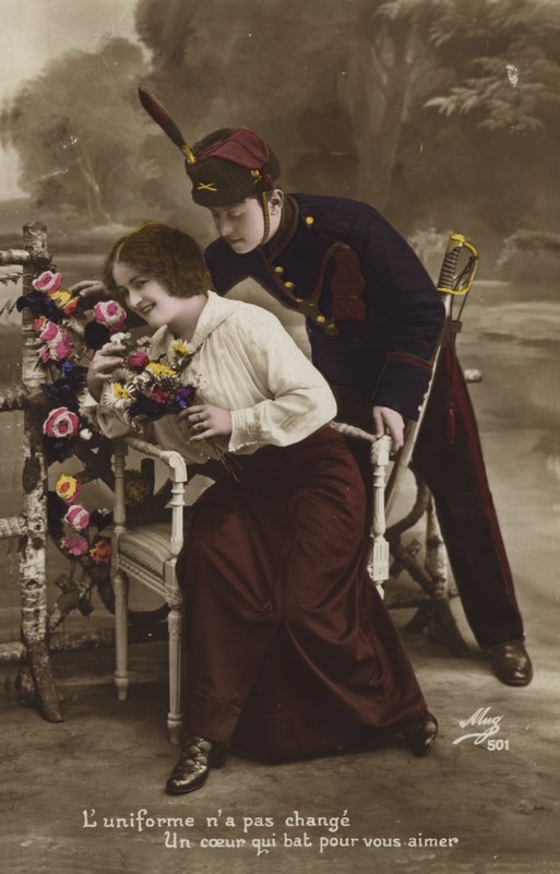 Lány egy katonával alkotó: French Photographer