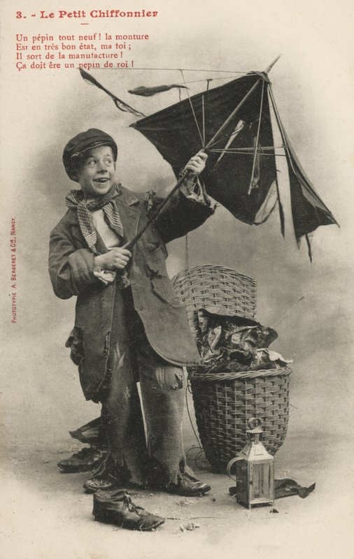 A kis rongyos emberke alkotó: French Photographer
