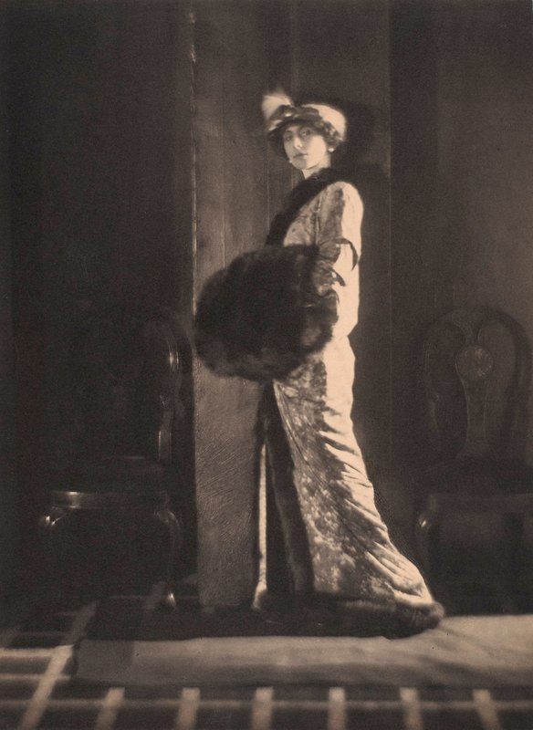 Olga de Meyer, 1912 körül (fekete-fehér fotó) alkotó: Alphonse De Meyer