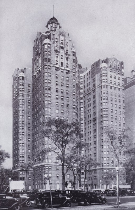 Chicago: Chicago egyik apartmanszállodája (f/w fotó) alkotó: American Photographer (after)