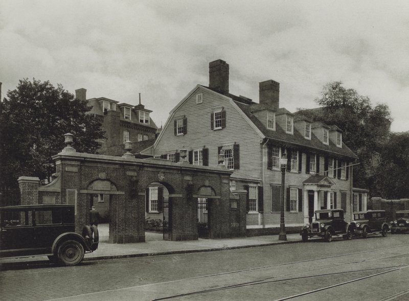 Harvard Egyetem: Class 1857 Gate, Wadsworth House (f/w fotó) alkotó: American Photographer (after)