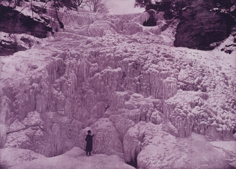 Hector Falls, Watkins Glen, télen (f/w fotó) alkotó: American Photographer (after)