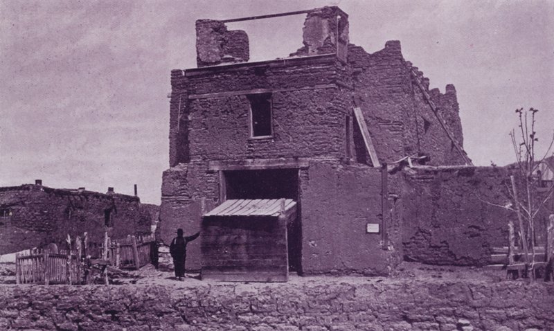 San Miguel régi temploma, Santa Fe, NM, Adobe-ból épült 1550-ben (f/w fotó) alkotó: American Photographer (after)