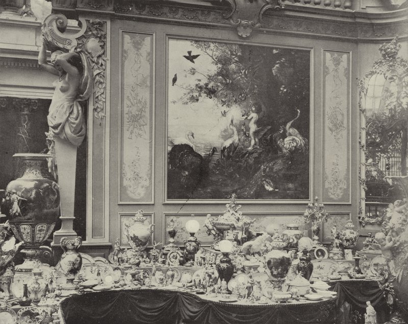 A porcelán tornác fülkés fala alkotó: American Photographer
