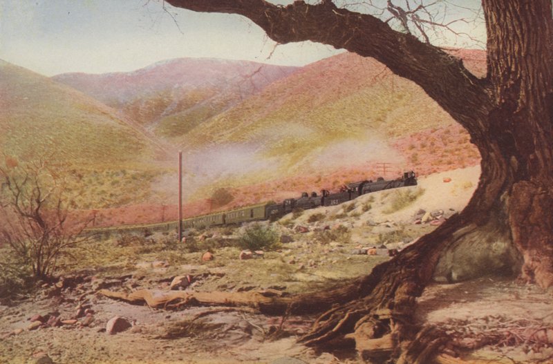 Cajon Pass, Kalifornia (színes fotó) alkotó: American Photographer