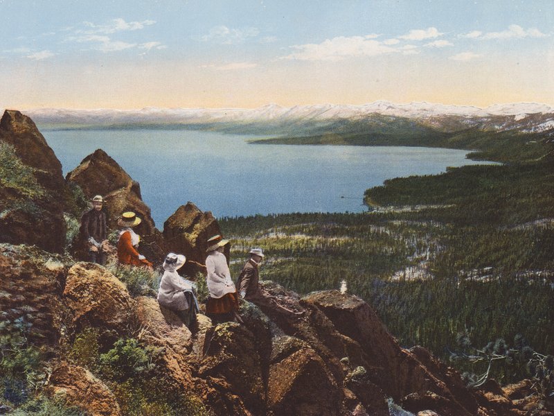 Tahoe-tó a kaliforniai Watson-hegyről (színes fotó) alkotó: American Photographer