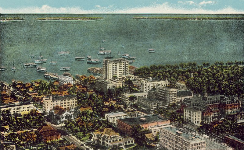 Miami, Florida, 1925 körül: Miami madártávlatból (színes fotó) alkotó: American Photographer