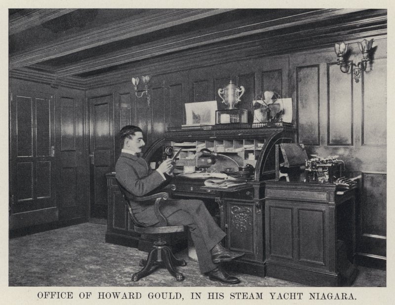 Howard Gould irodája a Steam Yacht Niagarában (f/w fotó) alkotó: American Photographer