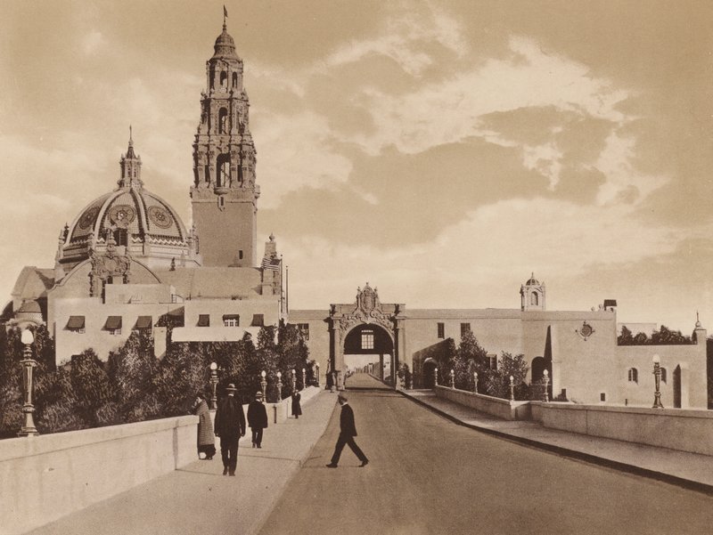 San Diego: California Exposition nyugati kapuja, a torony és a California Building kupolája (fekete-fehér fotó). alkotó: American Photographer