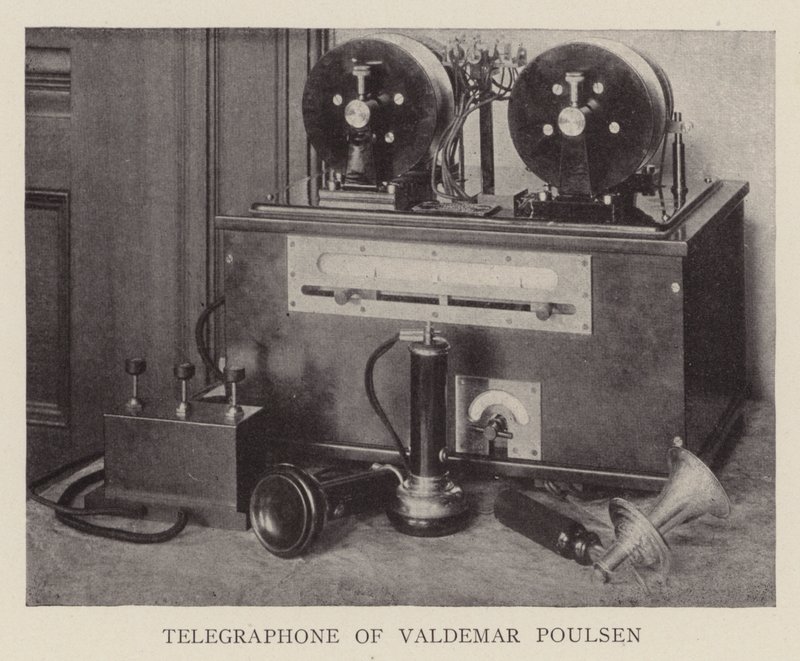Valdemar Poulsen távírója (fekete-fehér fotó) alkotó: American Photographer
