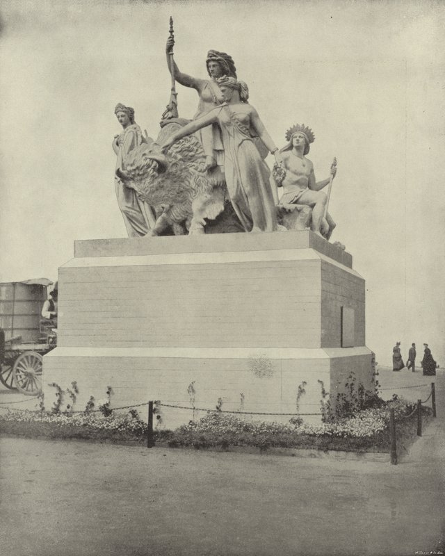 Albert emlékmű alkotó: American Photographer