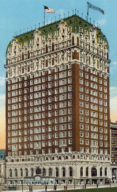 The Blackstone Hotel (színes fotó) alkotó: American Photographer