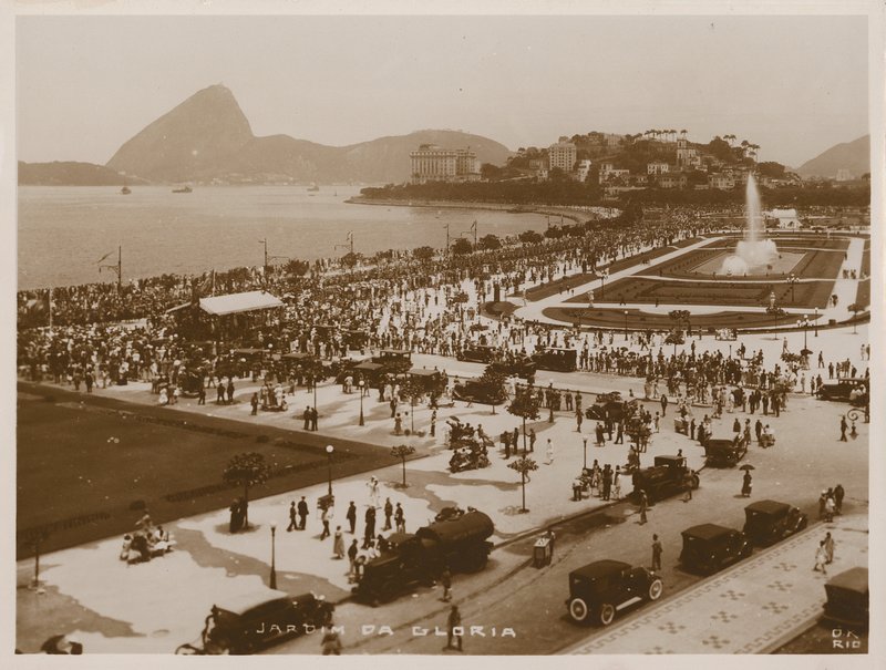 Gloria kertjei, Rio de Janeiro (fekete-fehér fotó) alkotó: Brazilian Photographer