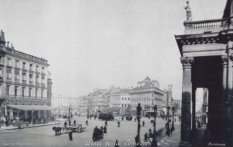 Bordeaux: Place de la Comedie (fekete-fehér fotó) alkotó: Charles Chambon