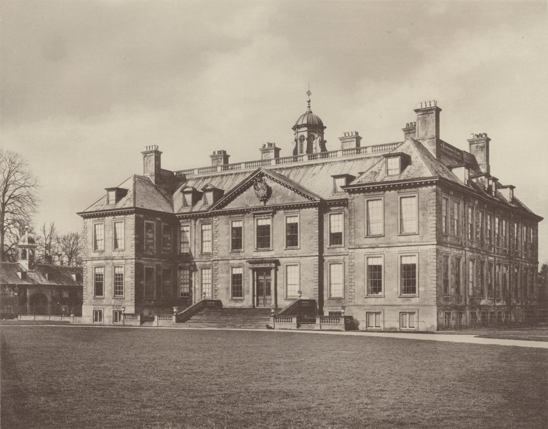 Belton House, Grantham, a bejárati front alkotó: Charles Latham