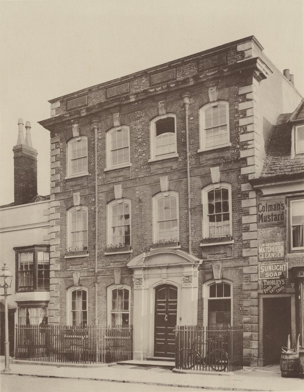 Ház Highworth-ben, Wilts alkotó: Charles Latham