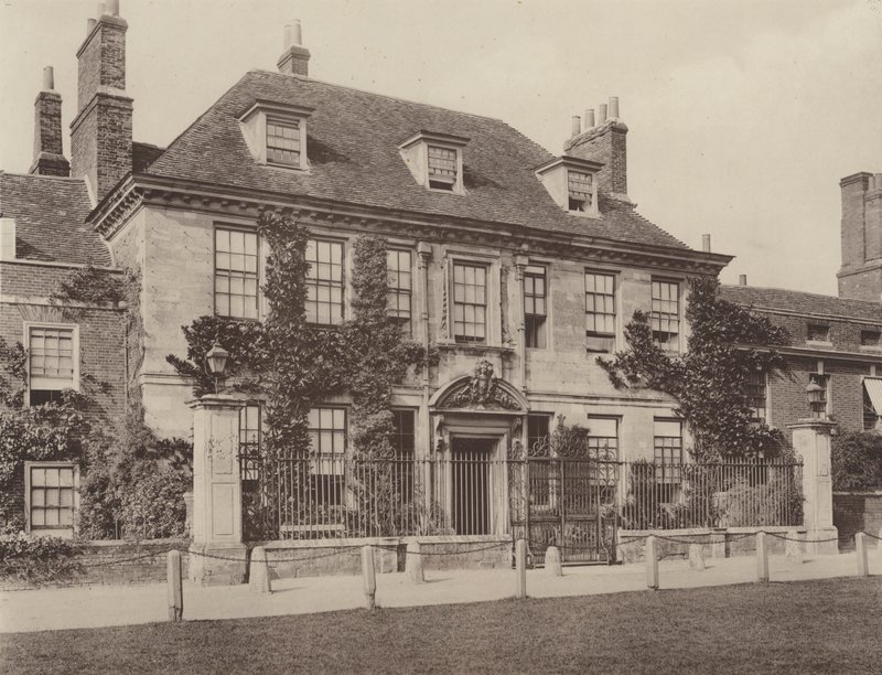 Ház a közelben, Salisbury alkotó: Charles Latham