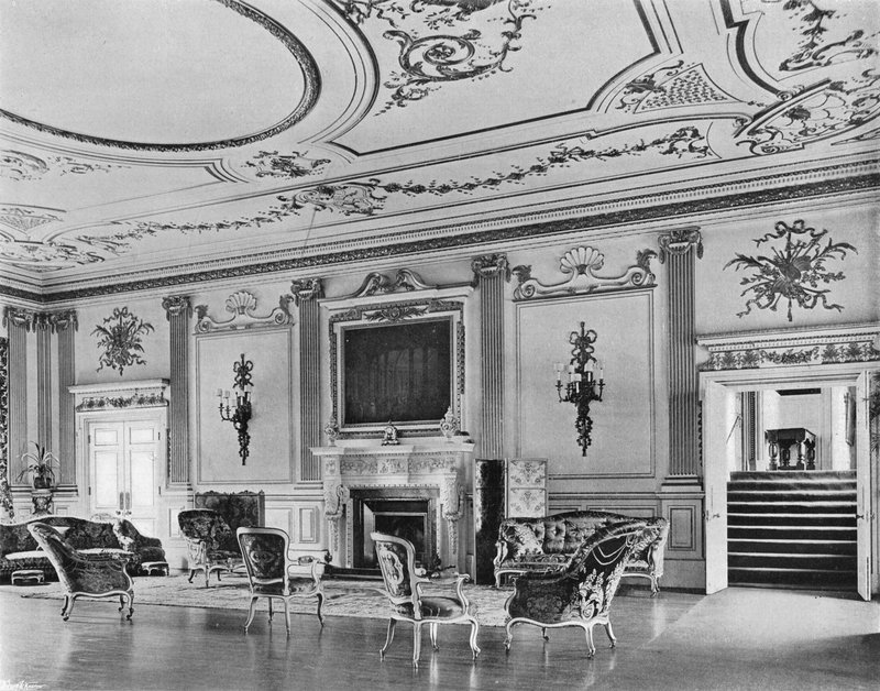 Knowsley Hall: A zeneterem alkotó: Charles Latham