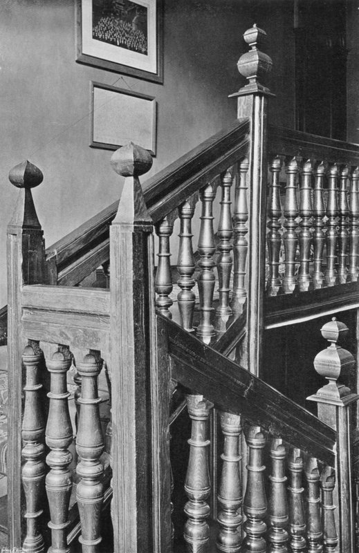 Tölgy lépcsőház a Goldsborough Hallban, Yorksban alkotó: Charles Latham
