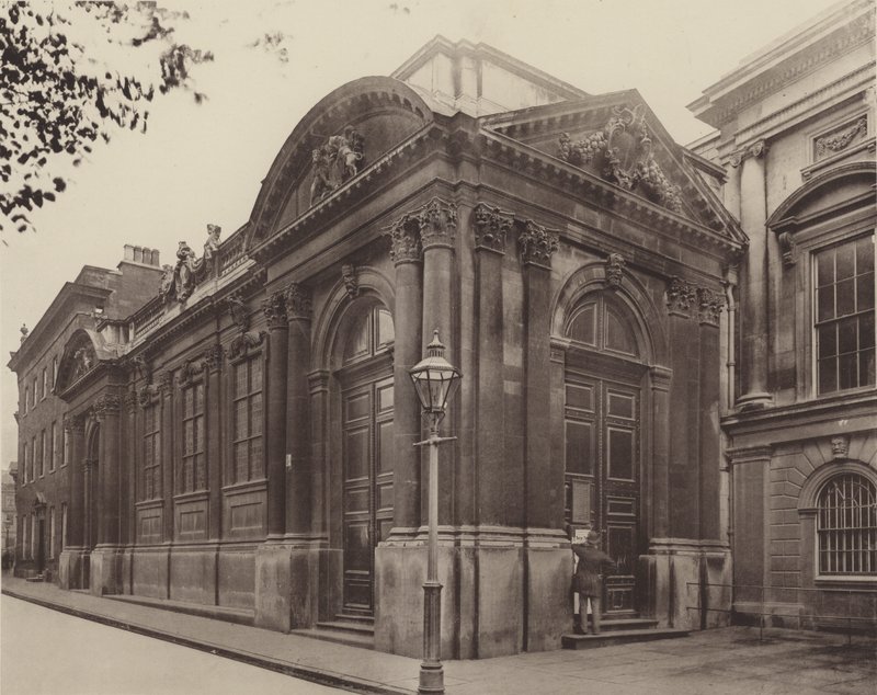 A vármegyeháza, Northampton alkotó: Charles Latham