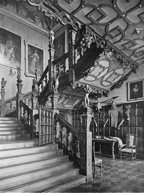 The Foot of the Grand Stairway (f/w fotó) alkotó: Charles Latham