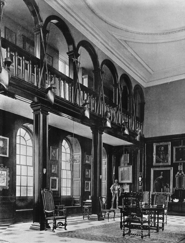 A Hall Galéria alkotó: Charles Latham