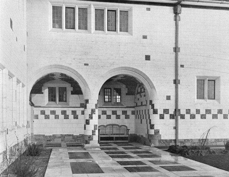 A Loggia alkotó: Charles Latham